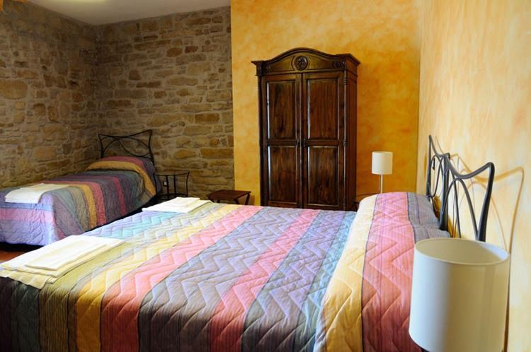B&B La Casa Di Giulietta คาสเตลเมซซาโน ภายนอก รูปภาพ